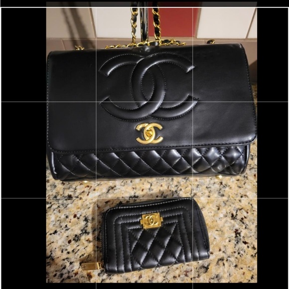 unbranded Handbags - NWT CHA⭐️NEL LARGE SHOULDER BAG WITH WALLET